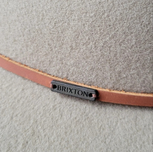 WESLEY PACKABLE UNISEX SUMMER FEDORA  FLAT RIMMED HAT - LIGHT OLIVE BY BRIXTON - Picture 7 of 10